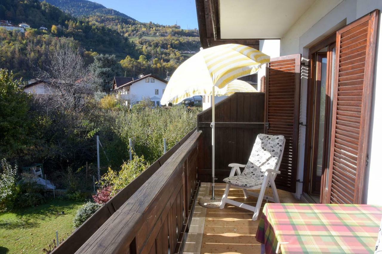 Haus Sankt Peter Appartement Lana Buitenkant foto